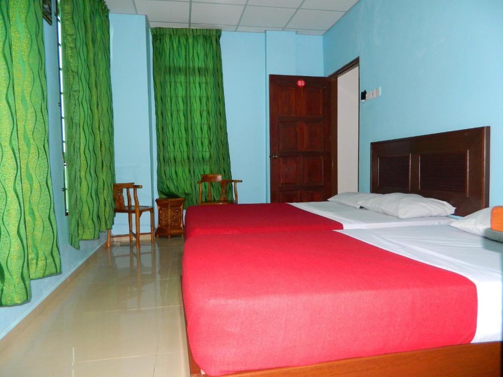 River Side Hotel Mersing Rum bild