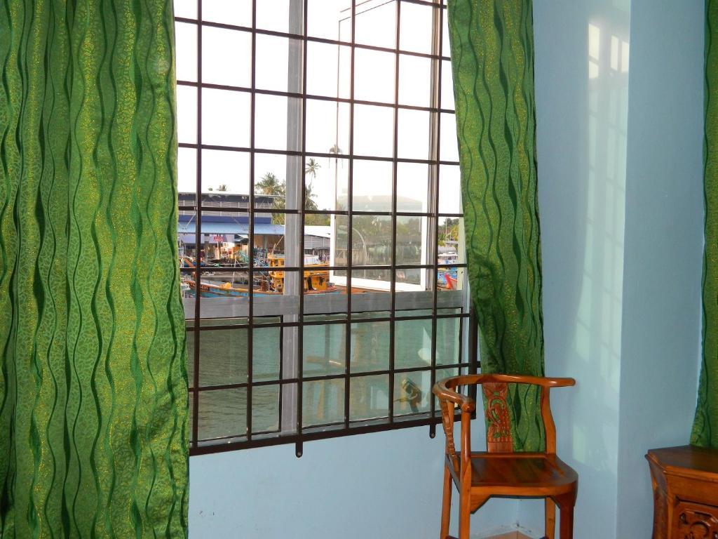 River Side Hotel Mersing Rum bild