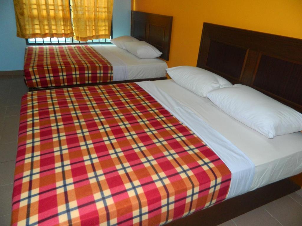 River Side Hotel Mersing Rum bild